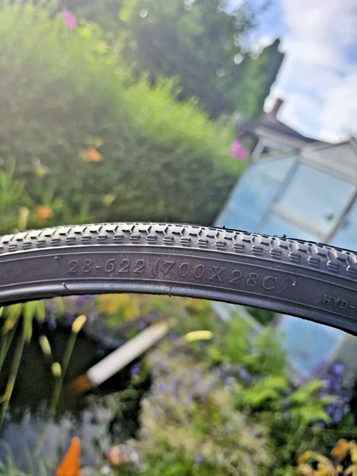700x28c Bike Tyre ANTI-STAB tire