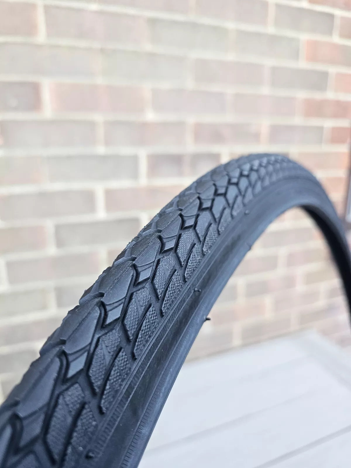 700x35c Bike Tyre ANTI-STAB tire