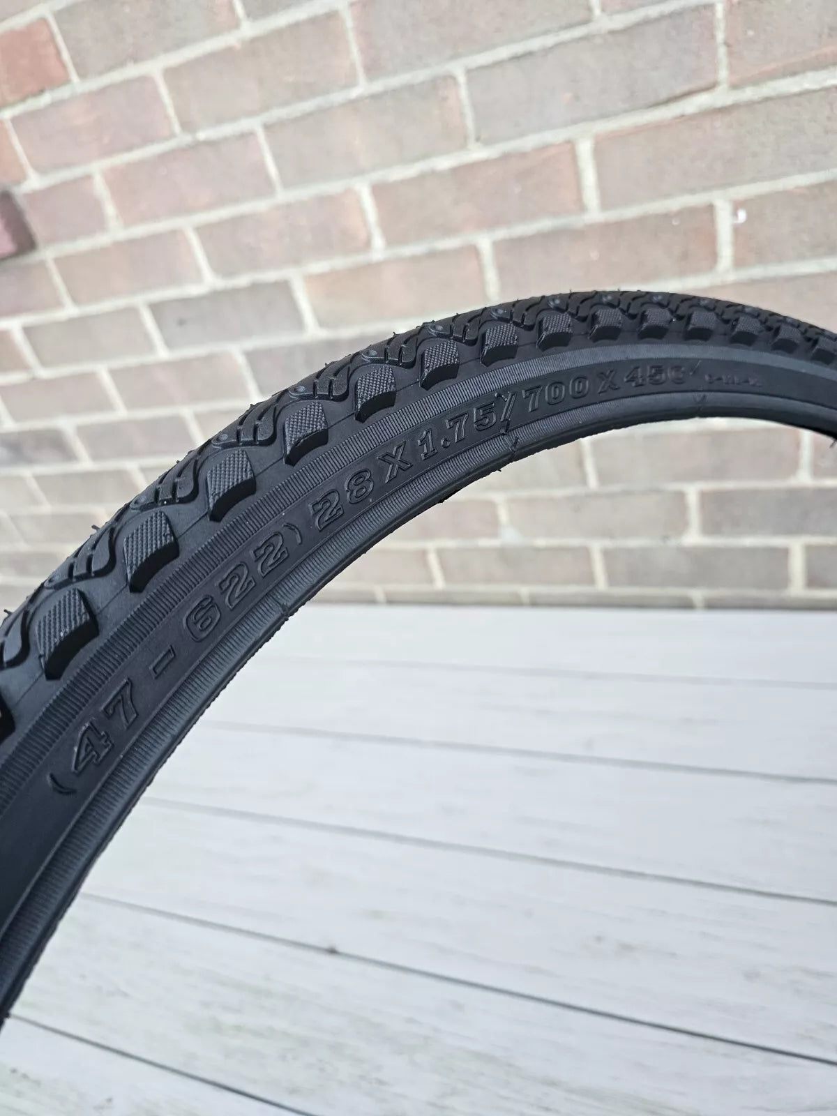 700x45c Bike Tyre ANTI-STAB tire