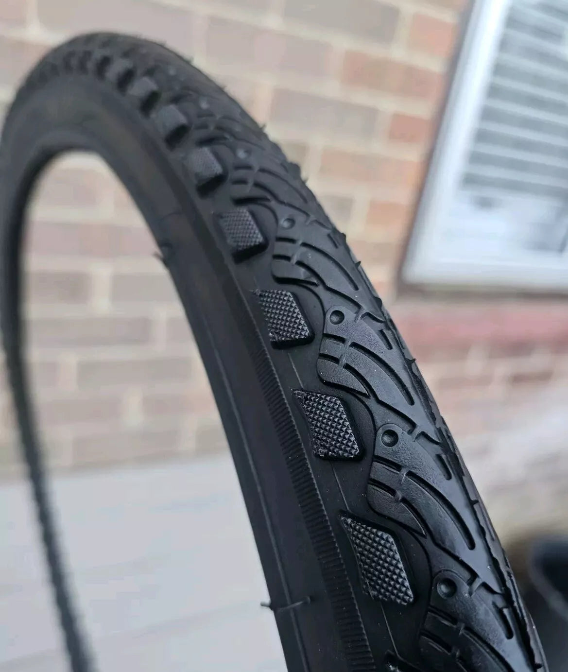 700x45c Bike Tyre ANTI-STAB tire