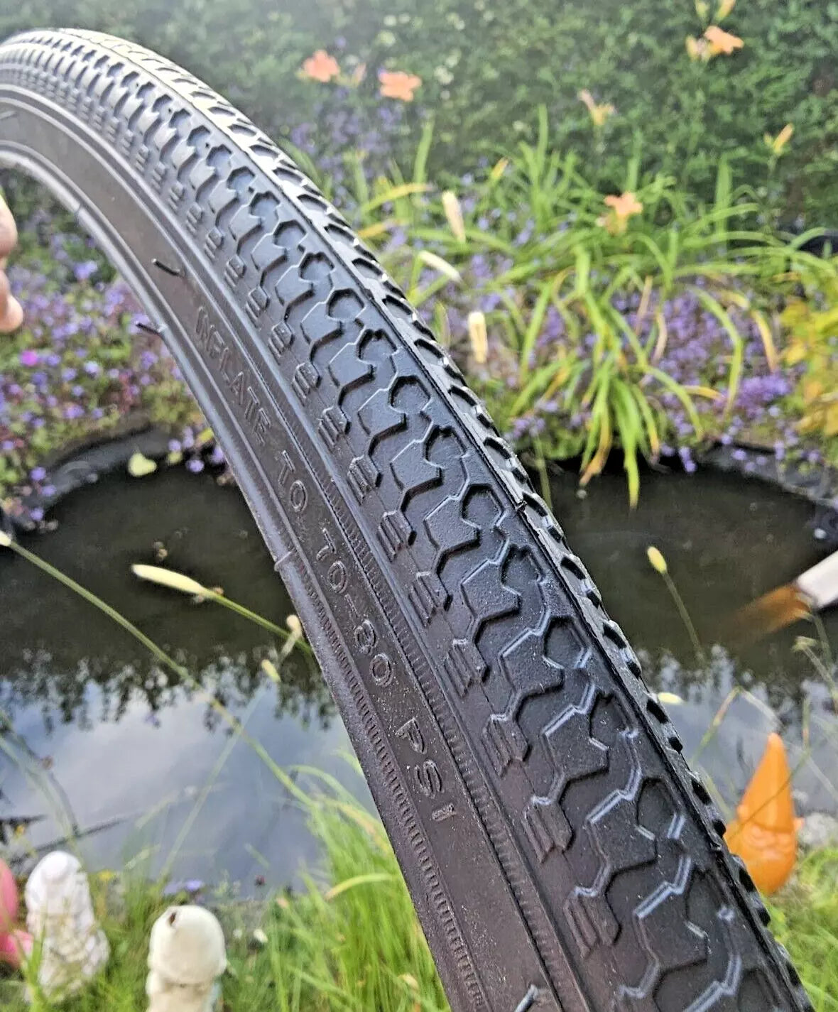700x28c Bike Tyre ANTI-STAB tire