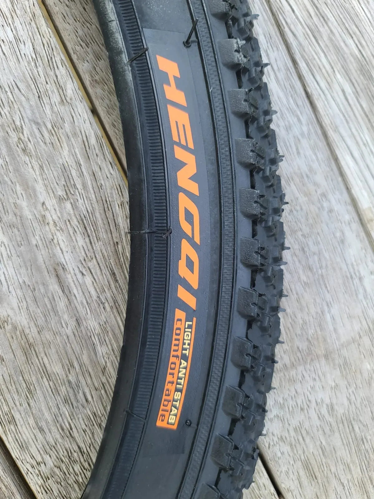 Bike Tyre | Hengqi | 16x2.125 | High Quality Bicycle Tyre