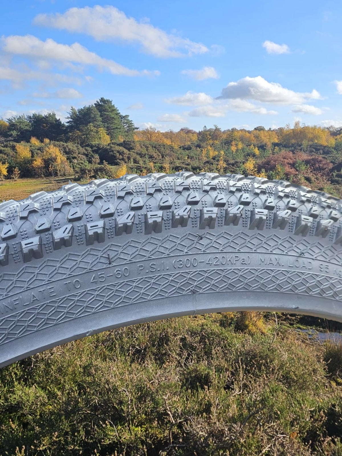 26x2.35 Bike Tyre Hengqi tire ANTI-STAB