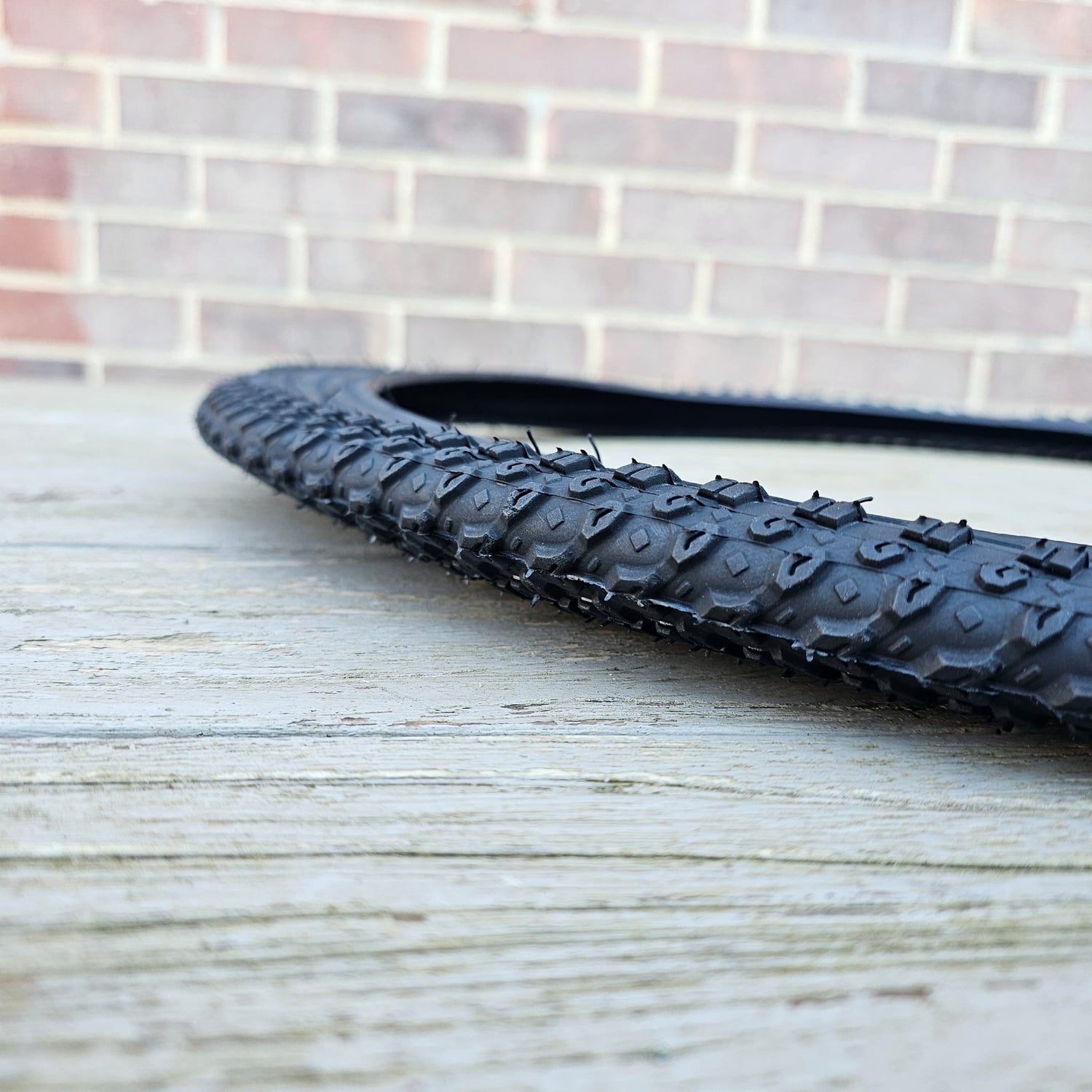 24x2.125 Bike Tyre Hengqi tire ANTI-STAB