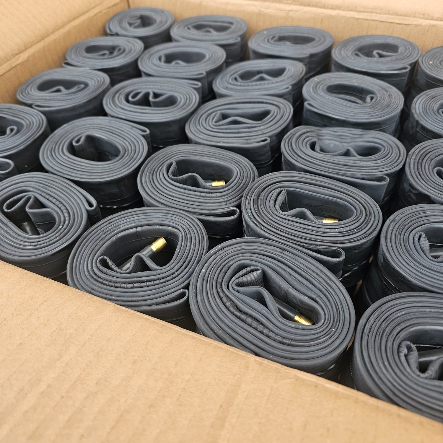 Bicycle Inner Tubes (10 PACK) Multiple sizes 14/16/20/24/26/27.5/29 x 1.75-2.125 (Copy)