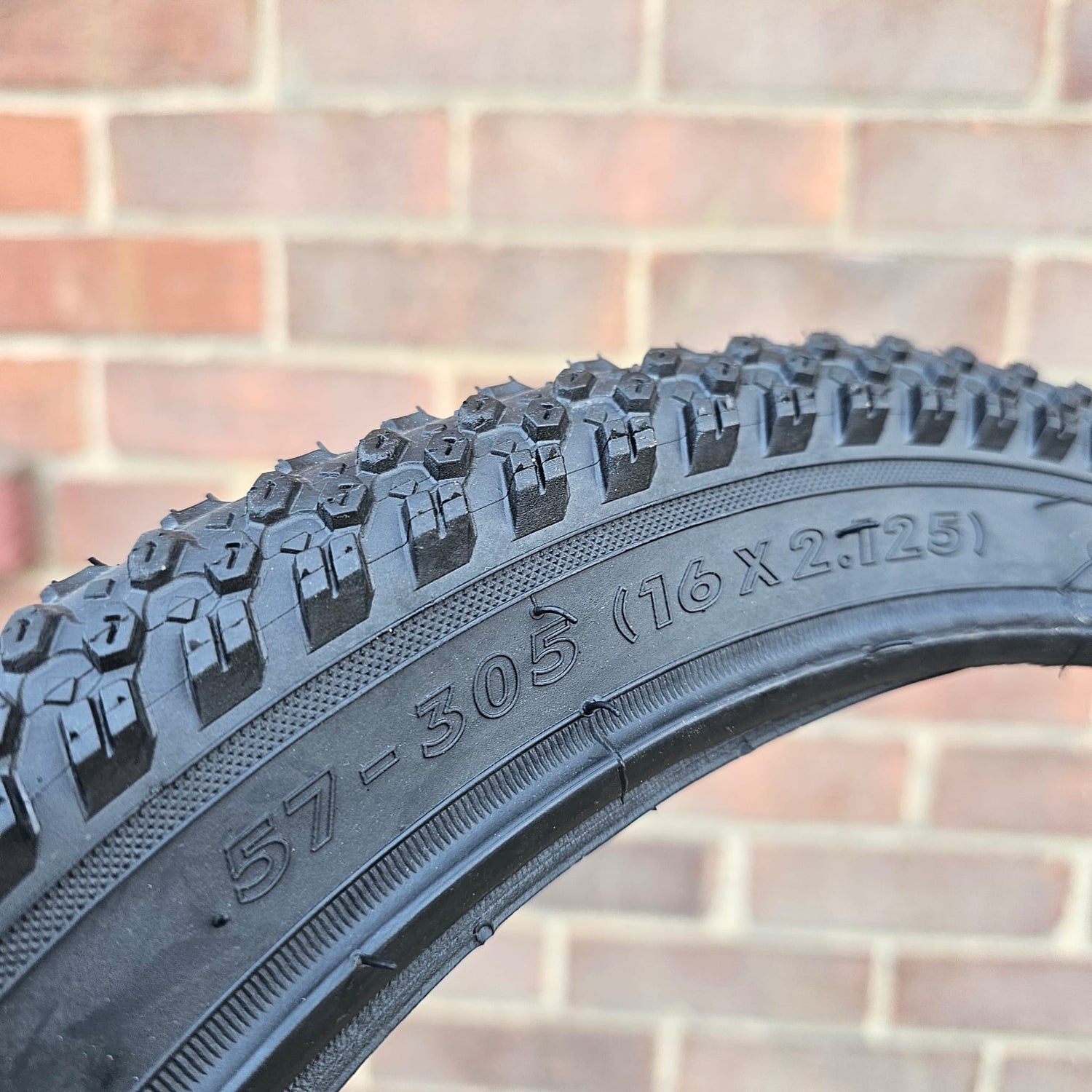 16x2.125 Bike Tyre tire ANTI-STAB