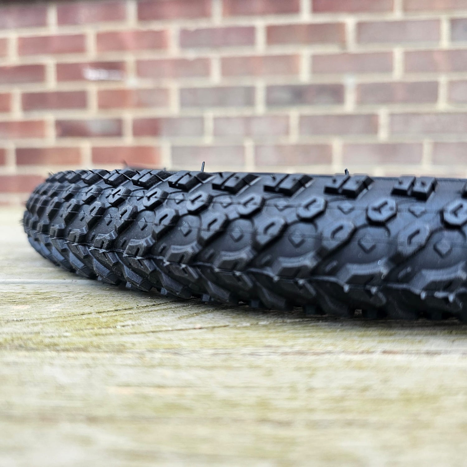 16x2.125 Bike Tyre tire ANTI-STAB